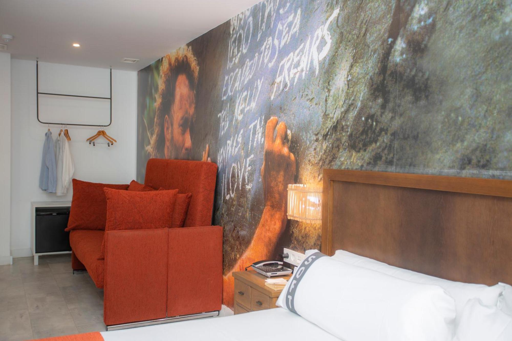 Casual Del Mar Malaga Hotel Room photo